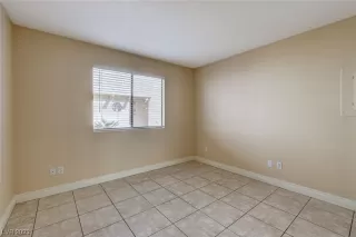 Photo #3: 2487212 Listing 