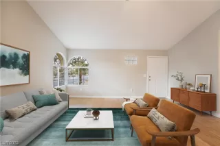 Photo #4: 2487215 Listing 