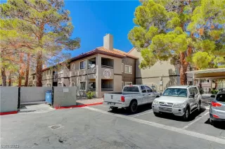 Photo #1: 2487248 Listing 