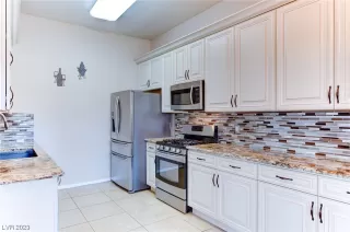 Photo #1: 2487266 Listing 