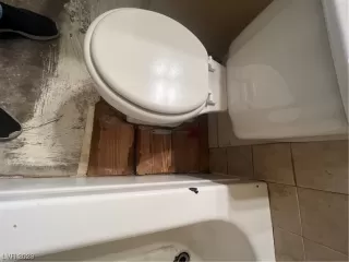 Photo #3: 2487350 Listing