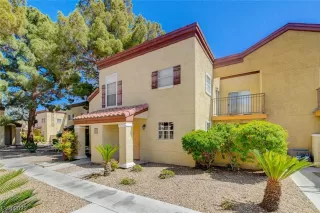 Photo #2: 2487355 Listing