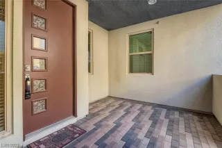 Photo #5: 2487356 Listing