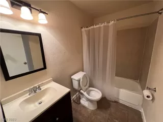 Photo #5: 2487366 Listing 