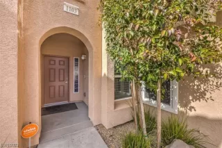 Photo #2: 2487593 Listing 