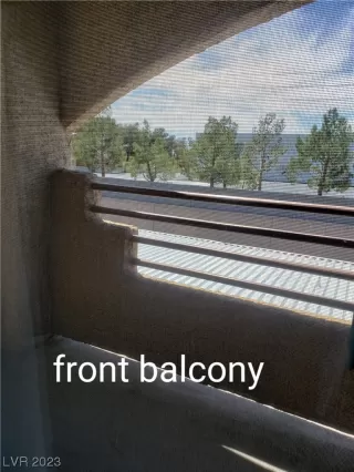 Photo #5: 2487601 Listing 