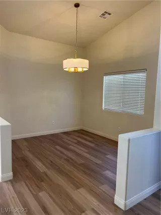 Photo #4: 2487609 Listing 