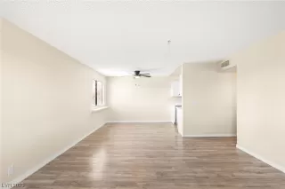 Photo #3: 2487659 Listing