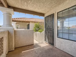 Photo #2: 2487667 Listing 