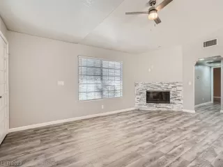 Photo #5: 2487667 Listing 