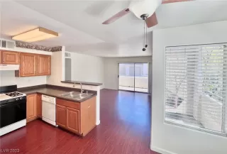 Photo #4: 2487755 Listing 