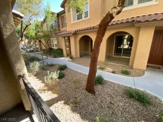 Photo #6: 2487756 Listing 