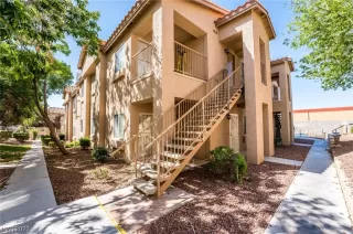 Photo #1: 2487762 Listing 