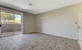 Photo #4: 2487771 Listing