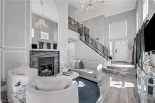 Photo #3: 2487794 Listing 