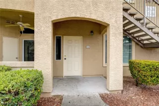 Photo #2: 2487802 Listing