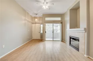 Photo #5: 2487802 Listing