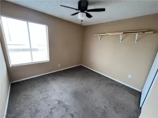 Photo #6: 2487818 Listing