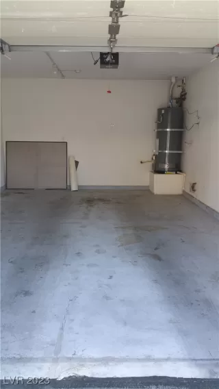 Photo #5: 2487835 Listing 