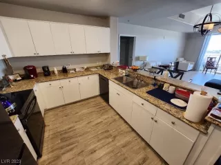 Photo #1: 2487842 Listing 