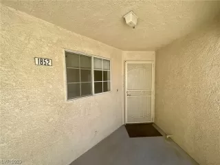 Photo #6: 2487880 Listing 