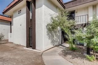 Photo #1: 2487927 Listing 