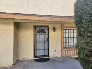 Photo #1: 2487964 Listing 