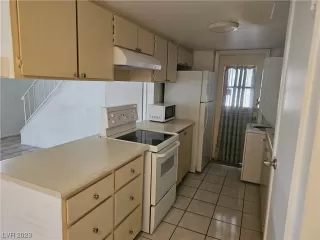 Photo #4: 2487964 Listing 