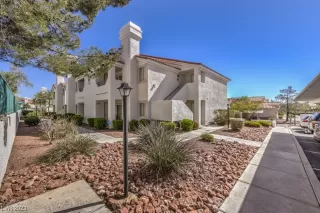 Photo #4: 2487972 Listing 