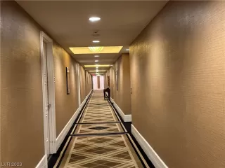 Photo #2: 2488012 Listing 