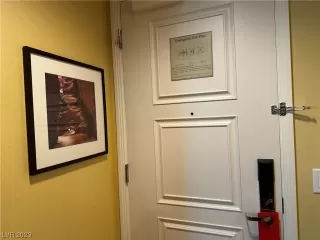 Photo #6: 2488012 Listing 