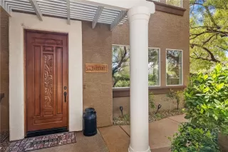 Photo #3: 2488084 Listing 