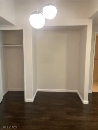 Photo #6: 2488109 Listing 