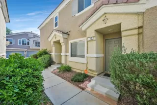 Photo #1: 2488141 Listing