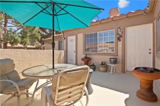 Photo #1: 2488213 Listing