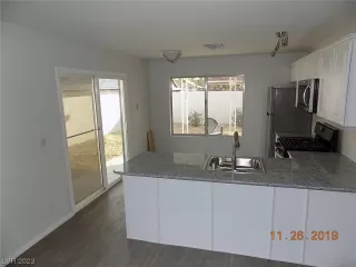 Photo #6: 2488251 Listing 