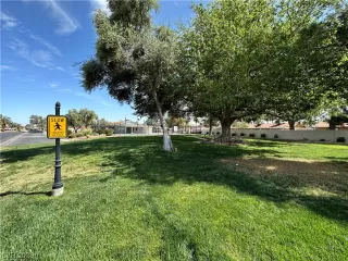 Photo #2: 2488272 Listing 