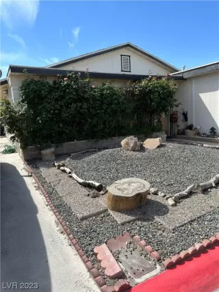 Photo #4: 2488272 Listing 