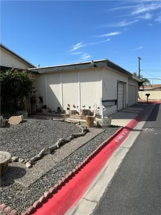 Photo #6: 2488272 Listing 