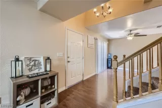 Photo #6: 2488281 Listing 