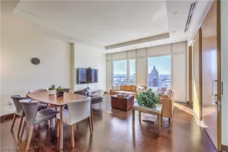 Photo #5: 2488366 Listing 