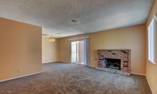 Photo #3: 2488404 Listing 