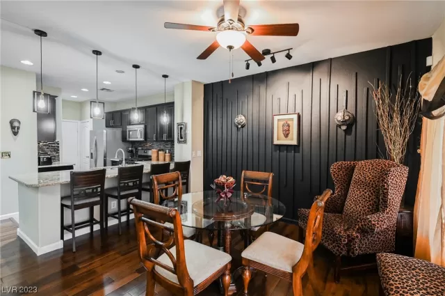 MLS: 2488410 Condo For Sale