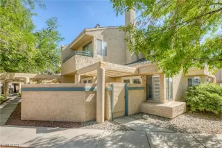 Photo #1: 2488417 Listing