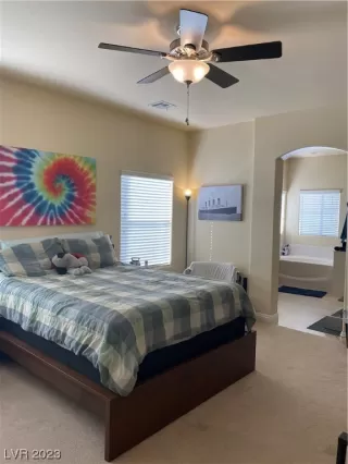 Photo #6: 2488425 Listing 