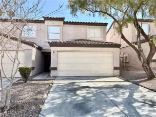 Photo #3: 2488428 Listing 