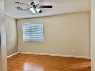 Photo #6: 2488428 Listing 