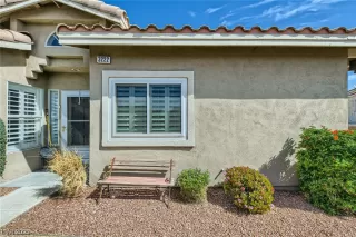 Photo #1: 2488479 Listing 