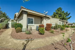 Photo #2: 2488479 Listing 