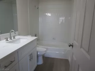 Photo #6: 2488482 Listing 